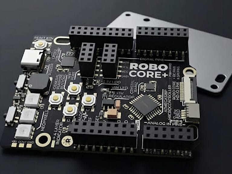ROBO CORE+ Brings a Built-In Lab to Arduino-Compatible Prototyping