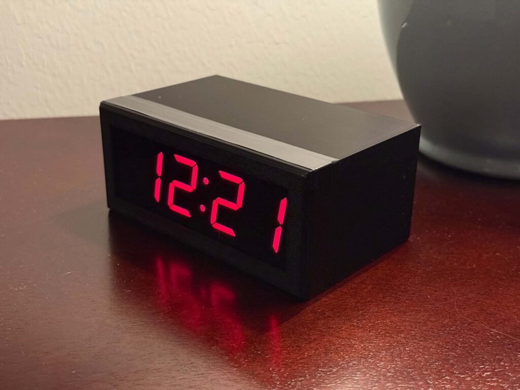 A Raspberry Pi Zero Clock That Sets Itself and Never Drifts