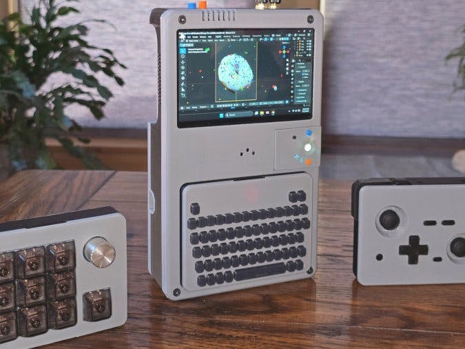 Build a Modular x86 Cyberdeck on the LattePanda IOTA