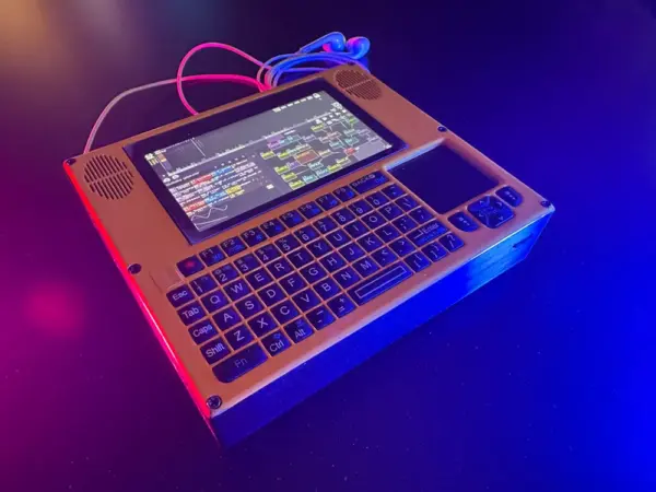 Raspberry Pi Cyberdeck Turns a Teensy Into a Pocket Music Studio