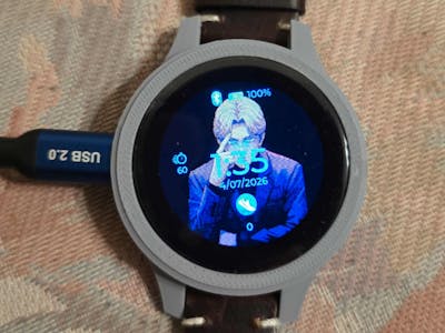This DIY STM32L4 Smartwatch Puts Every Sensor in Your Control