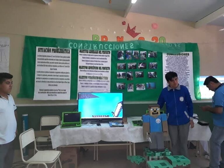 Raspberry Jams Bring Python and Robots to Rural Argentina