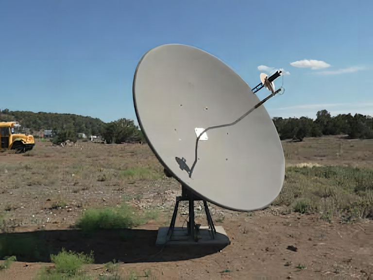 Raspberry Pi Satellite Ground Station Built on an 8-Foot Dish