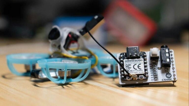 ESP32-C5 Becomes a 5.8 GHz FPV Receiver with 7 Resistors